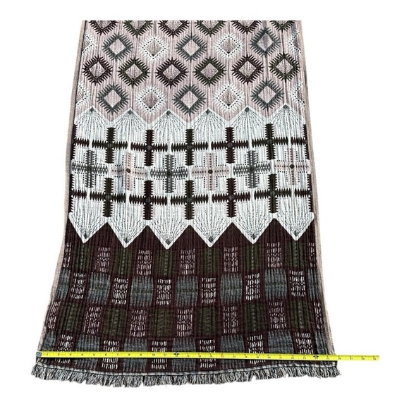 Etereo Rectangle & Multifunctional Geometric Scarf Fringe Trim - Picture 7 of 10